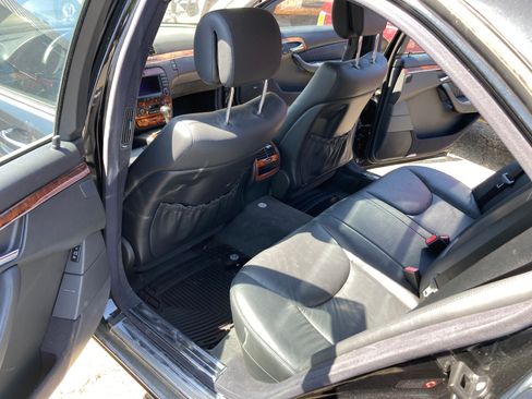 Used 2006 Mercedes-Benz S 500 4MATIC image 5