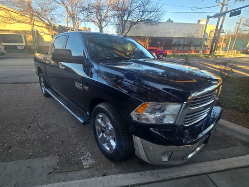 Used 2016 RAM 1500 Lone Star image 5