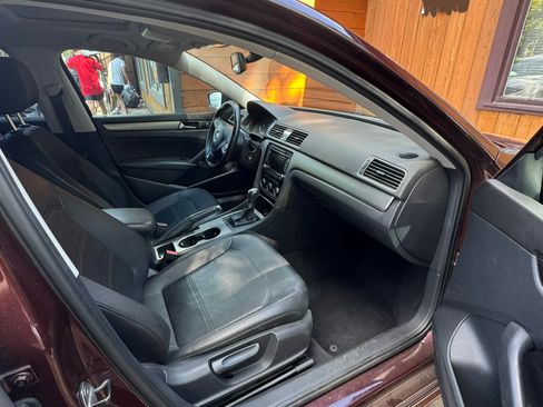 Used 2014 Volkswagen Passat TDI SE FWD image 14