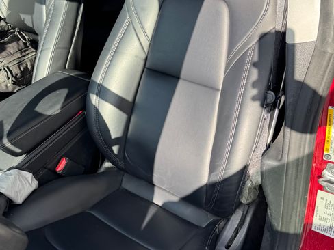 Used 2023 Tesla Model 3 Standard Range RWD image 5