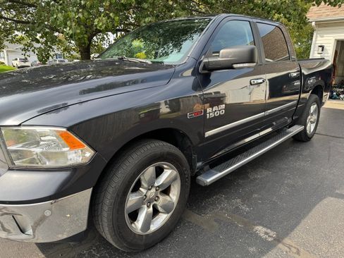 Used 2015 RAM 1500 Lone Star image 1