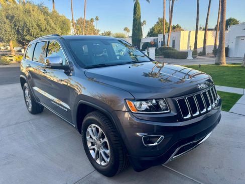 Used 2015 Jeep Grand Cherokee Limited image 4