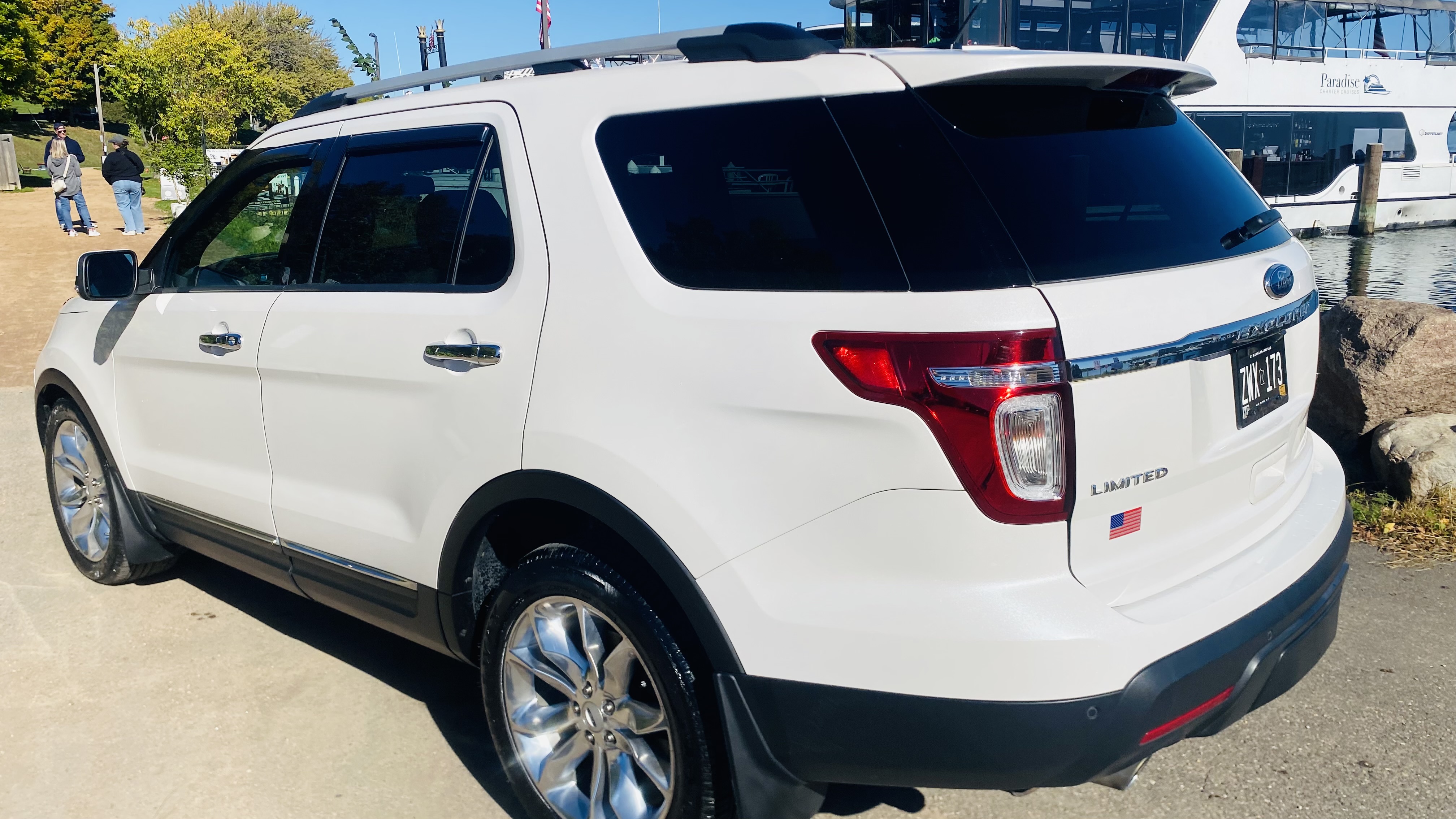 Used 2013 Ford Explorer Limited AWD/4WD image 2