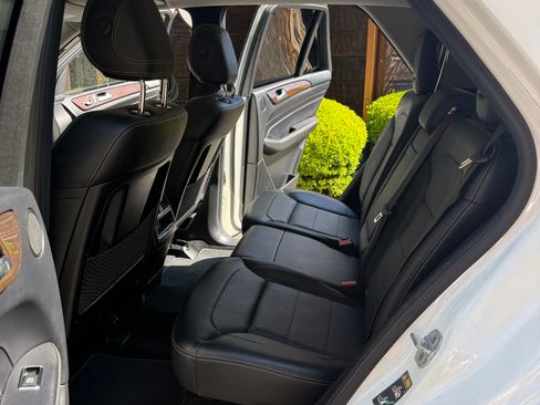 Used 2015 Mercedes-Benz ML 350 2WD image 4