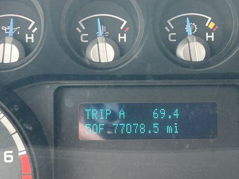 Used 2015 Ford F250 XL w/ Power Equipment Group image 13