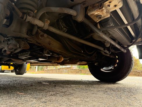 Used 2003 Ford E-350 and Econoline 350 XLT image 15