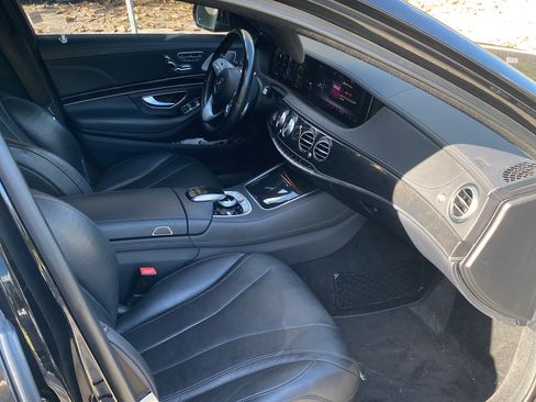 Used 2020 Mercedes-Benz S 450 Sedan image 11