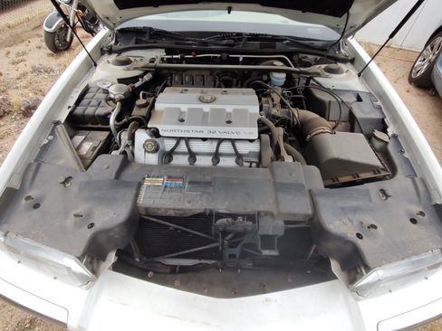 Used 1997 Cadillac Eldorado Touring FWD image 10