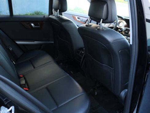 Used 2012 Mercedes-Benz GLK 350 4MATIC image 12