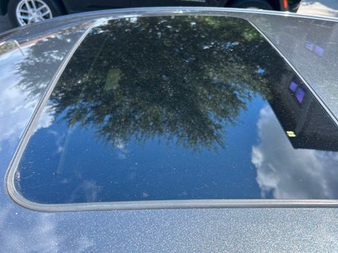 Used 2016 Ford Fusion Titanium FWD image 14