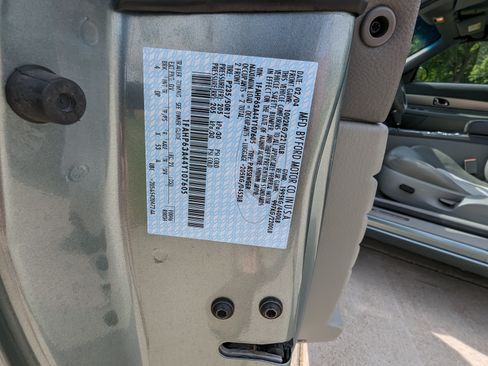 Used 2004 Ford Thunderbird Pacific Coast image 26