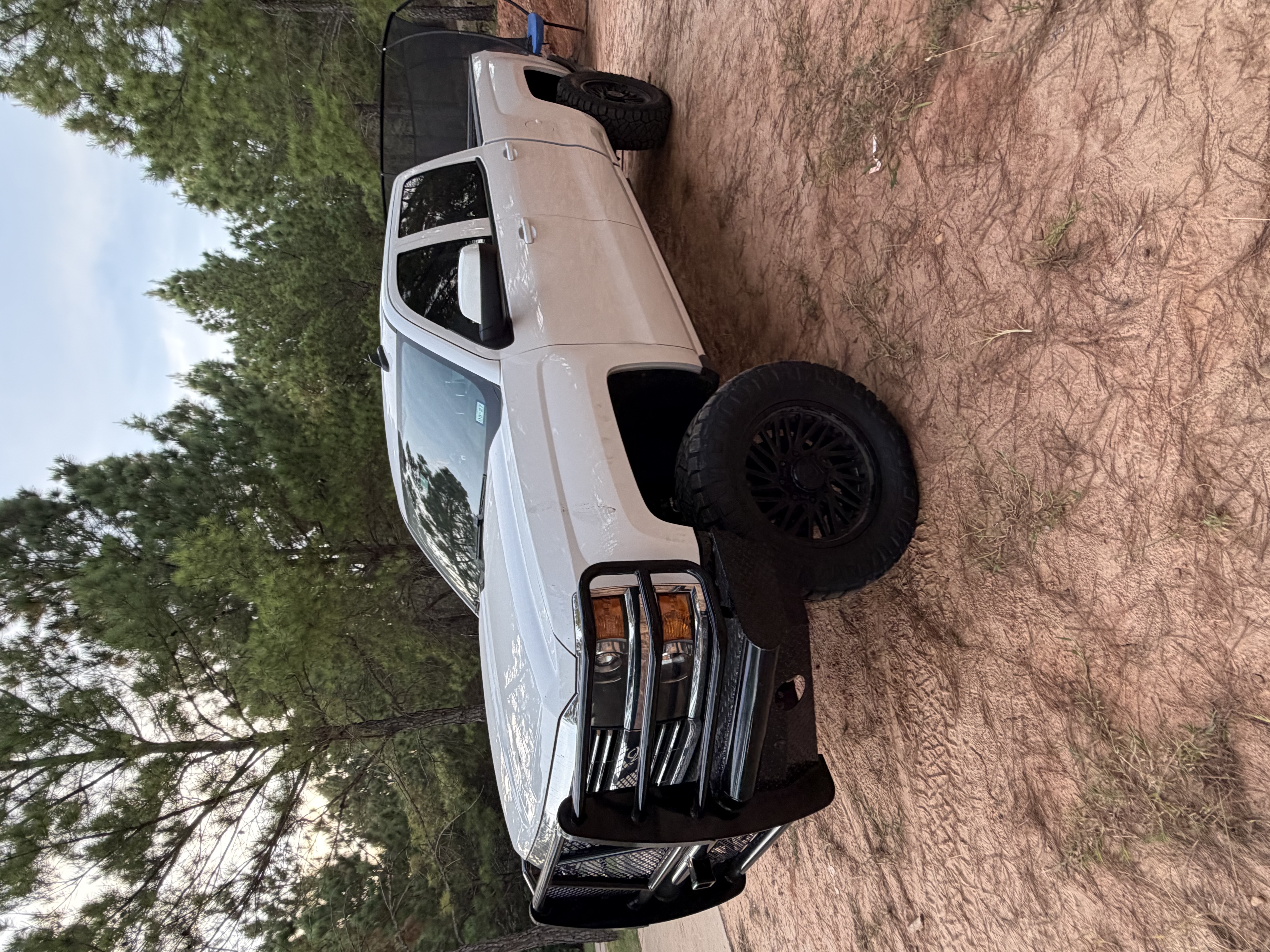 Used 2015 Chevrolet Silverado 2500 LT AWD/4WD image 5
