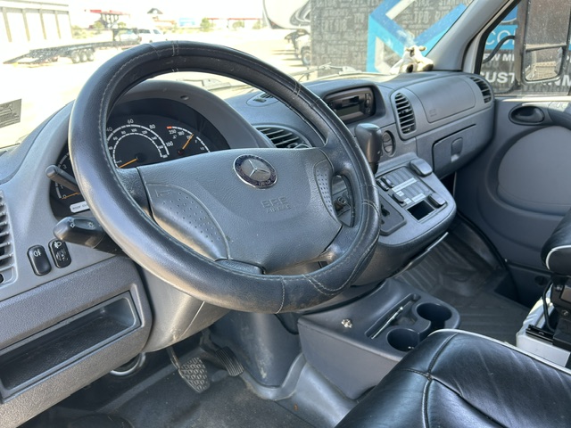 Used 2006 Dodge Sprinter 2500 w/ PWR Convenience Group RWD image 5