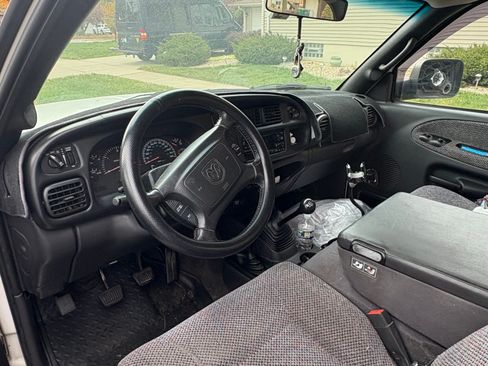 Used 2002 Dodge Ram 3500 Truck 4x4 Quad Cab image 2