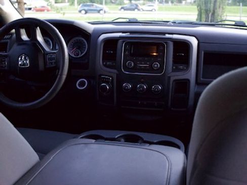 Used 2018 RAM 1500 Tradesman w/ Popular Equipment Group RWD image 28