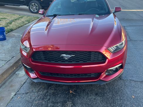 Used 2015 Ford Mustang Premium RWD image 1