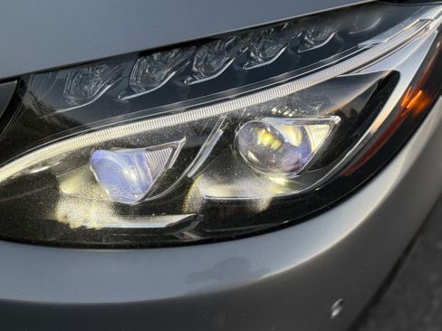Used 2015 Mercedes-Benz C 400 4MATIC image 8