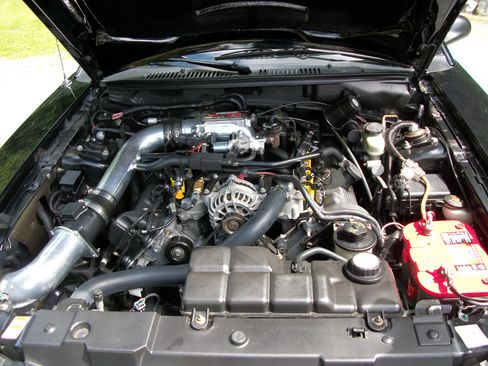 Used 2000 Ford Mustang GT RWD image 6