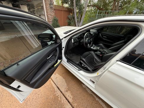 Used 2018 BMW M3 CS image 14