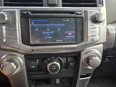 Used 2016 Toyota 4Runner SR5 AWD/4WD image 14