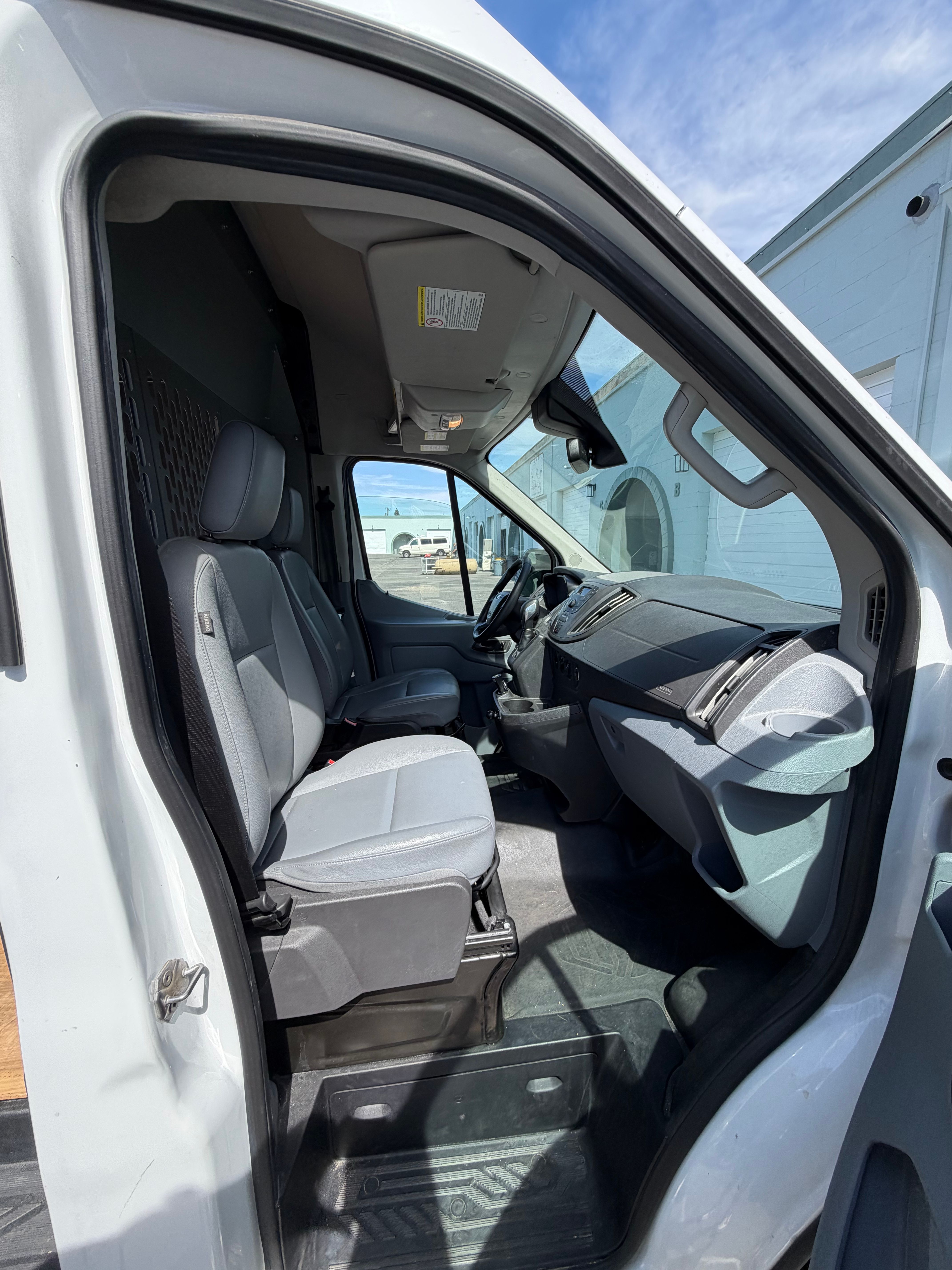 Used 2019 Ford Transit 350 148 High Roof Extended RWD image 16