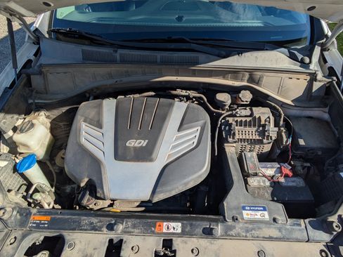 Used 2016 Hyundai Santa Fe SE w/ Option Group 02 image 11