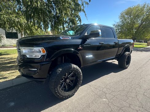 Used 2020 RAM 2500 Laramie image 2