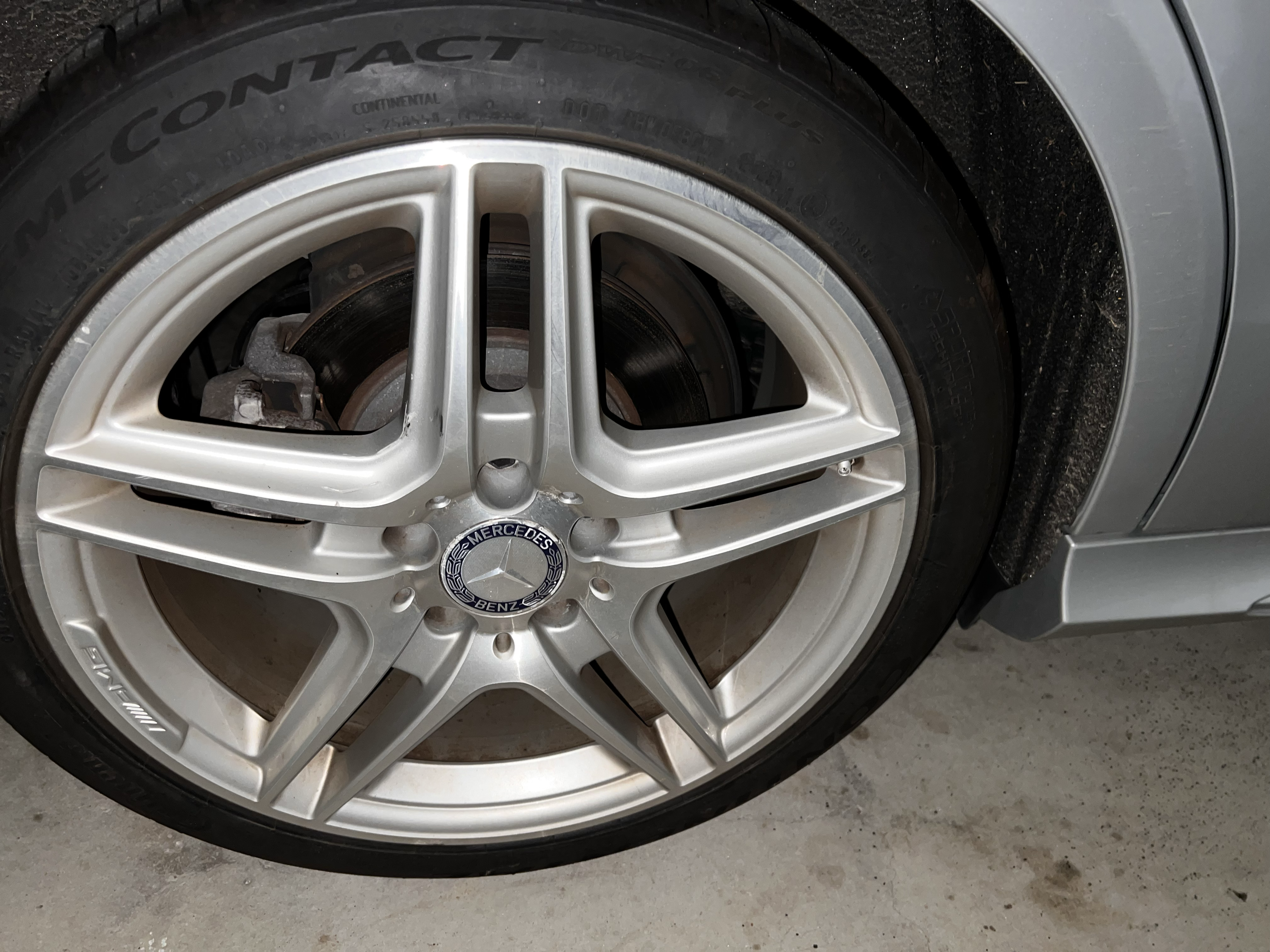 Used 2014 Mercedes-Benz E 350 Sedan image 5
