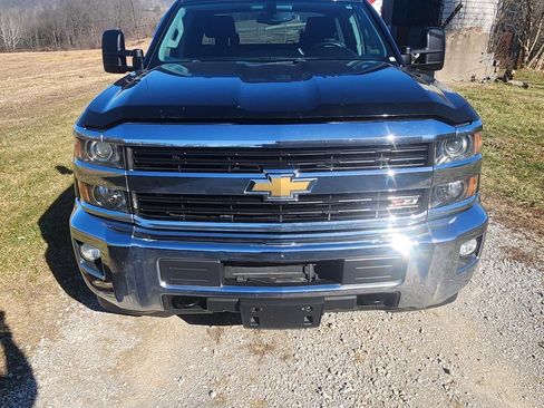 Used 2015 Chevrolet Silverado 2500 LT w/ Z71 Package, Off-Road image 10