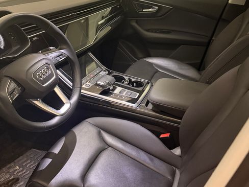 Used 2023 Audi Q7 2.0T Premium w/ Convenience Package AWD/4WD image 5