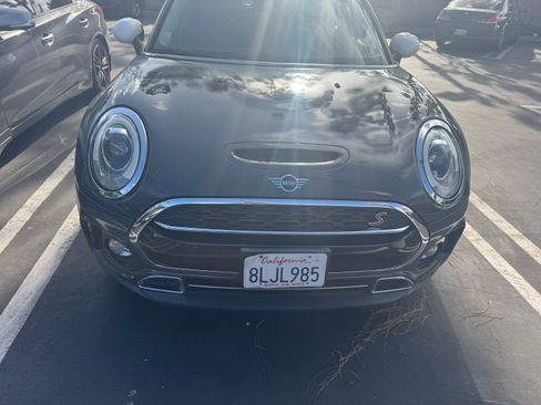 Used 2019 MINI Cooper Clubman S w/ Premium Package image 8