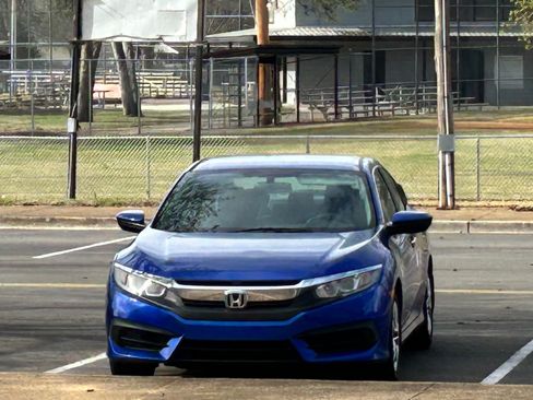 Used 2016 Honda Civic LX image 4