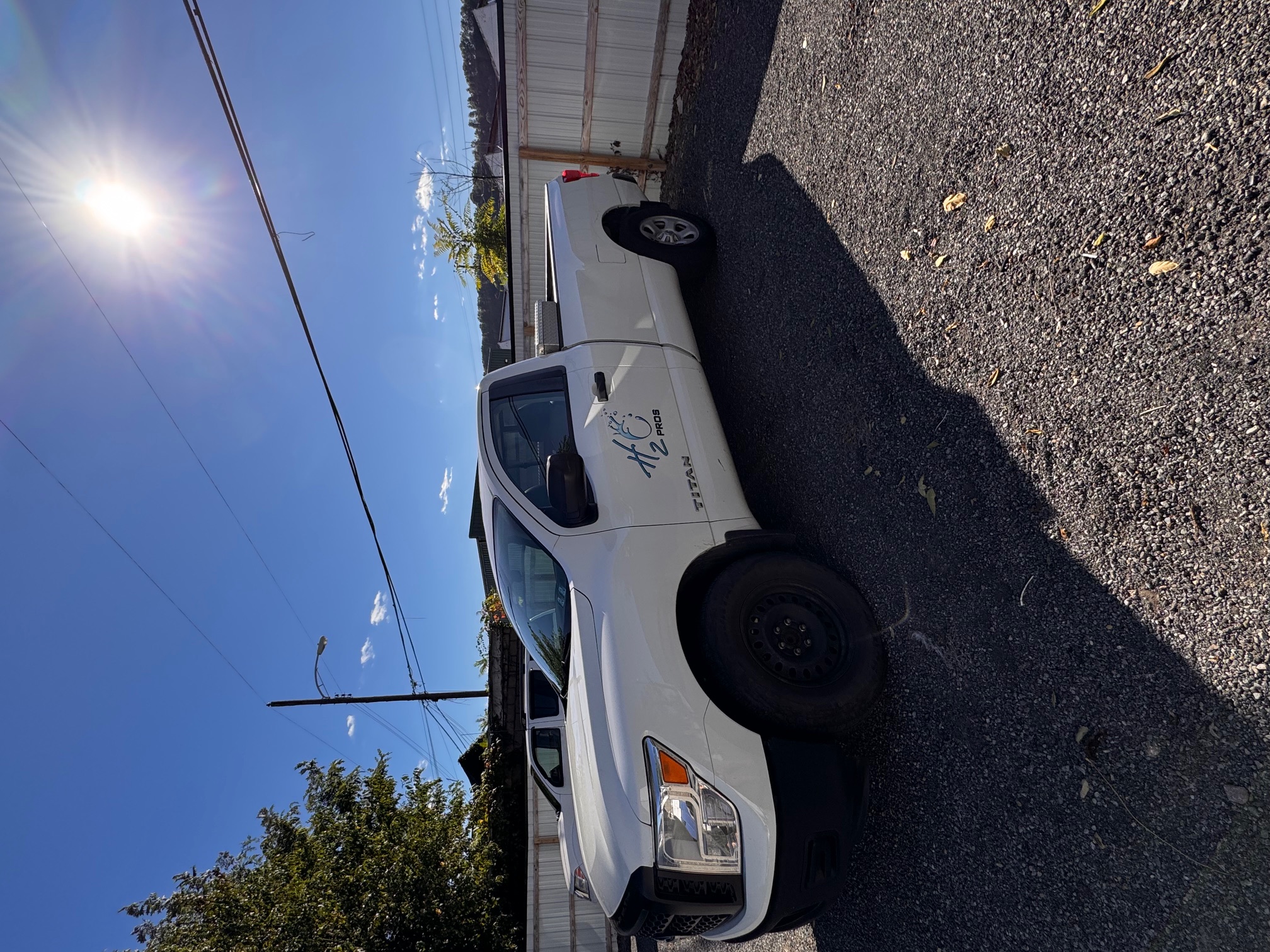 Used 2018 Nissan Titan S RWD image 2