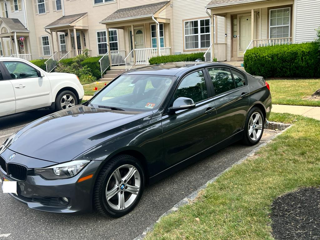 Used 2013 BMW 328i xDrive Sedan AWD/4WD image 9