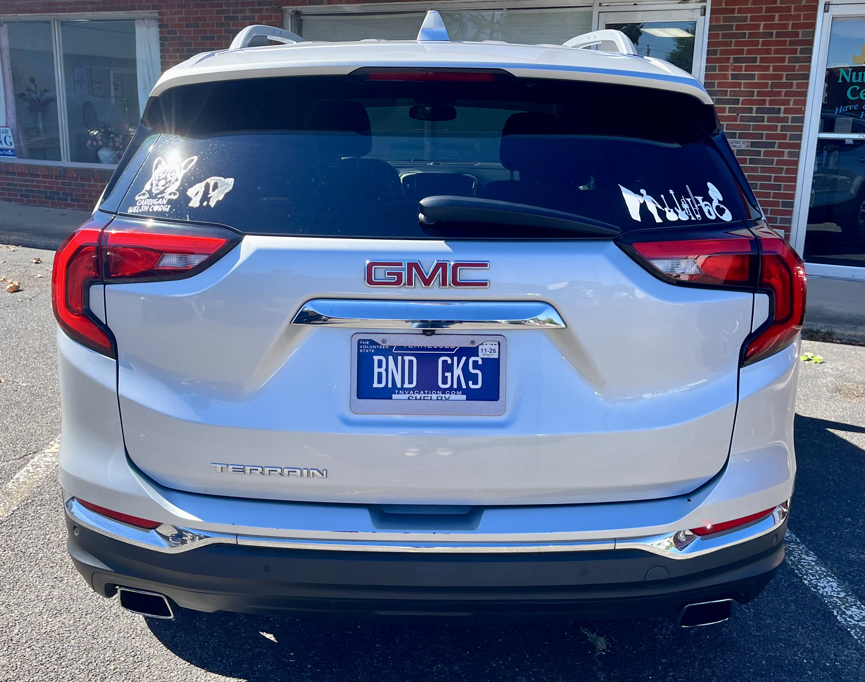 Used 2018 GMC Terrain SLT w/ Preferred Package FWD image 10
