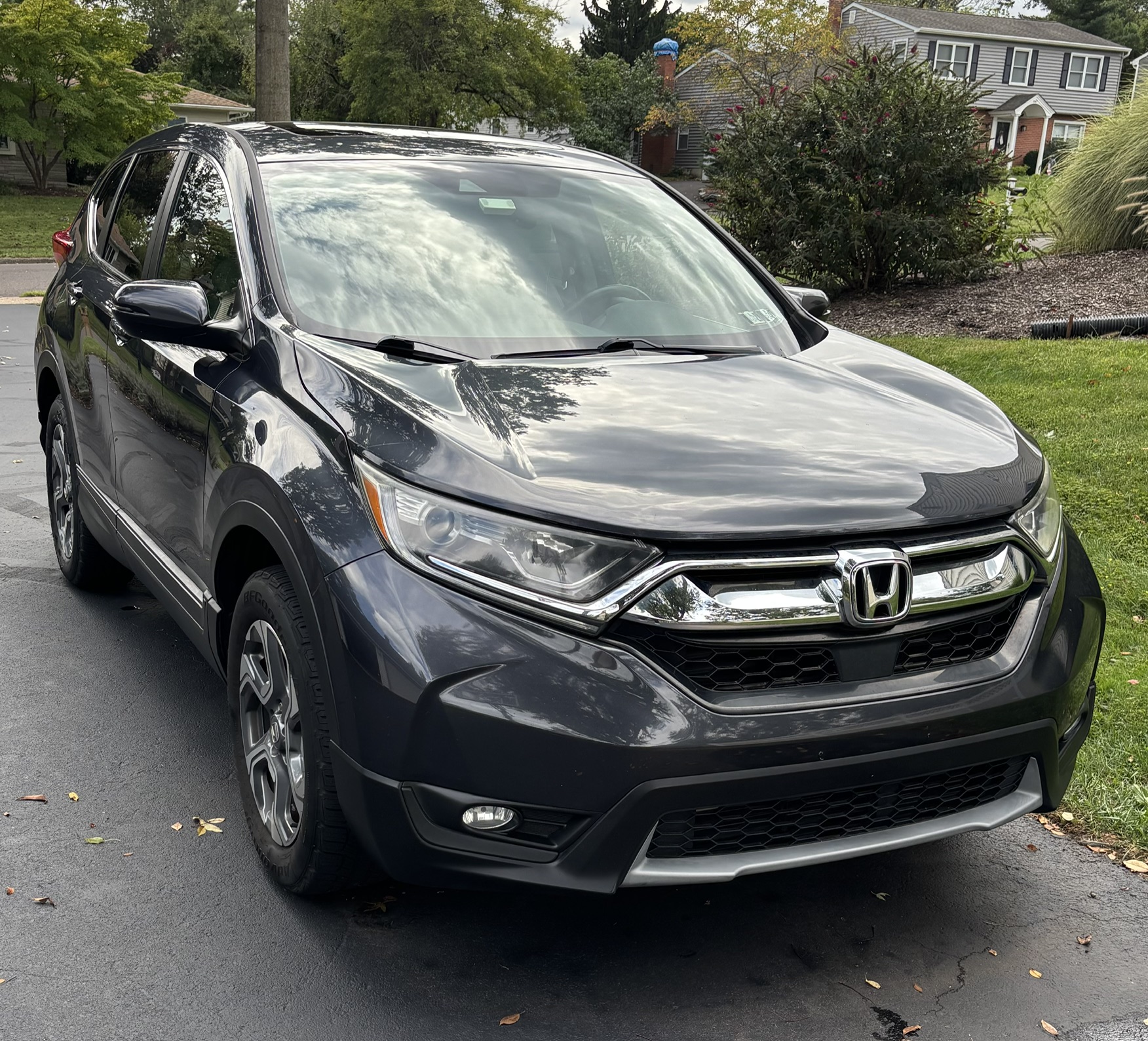 Used 2017 Honda CR-V EX-L image 1