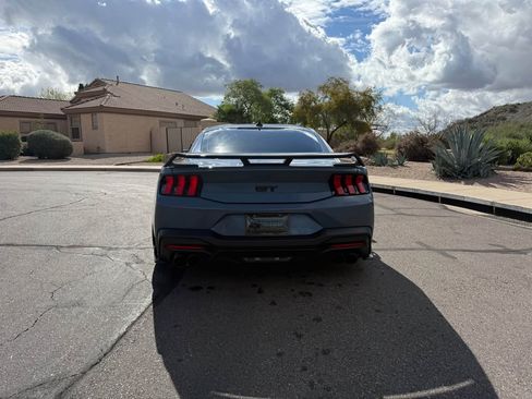 Used 2024 Ford Mustang GT Premium image 6