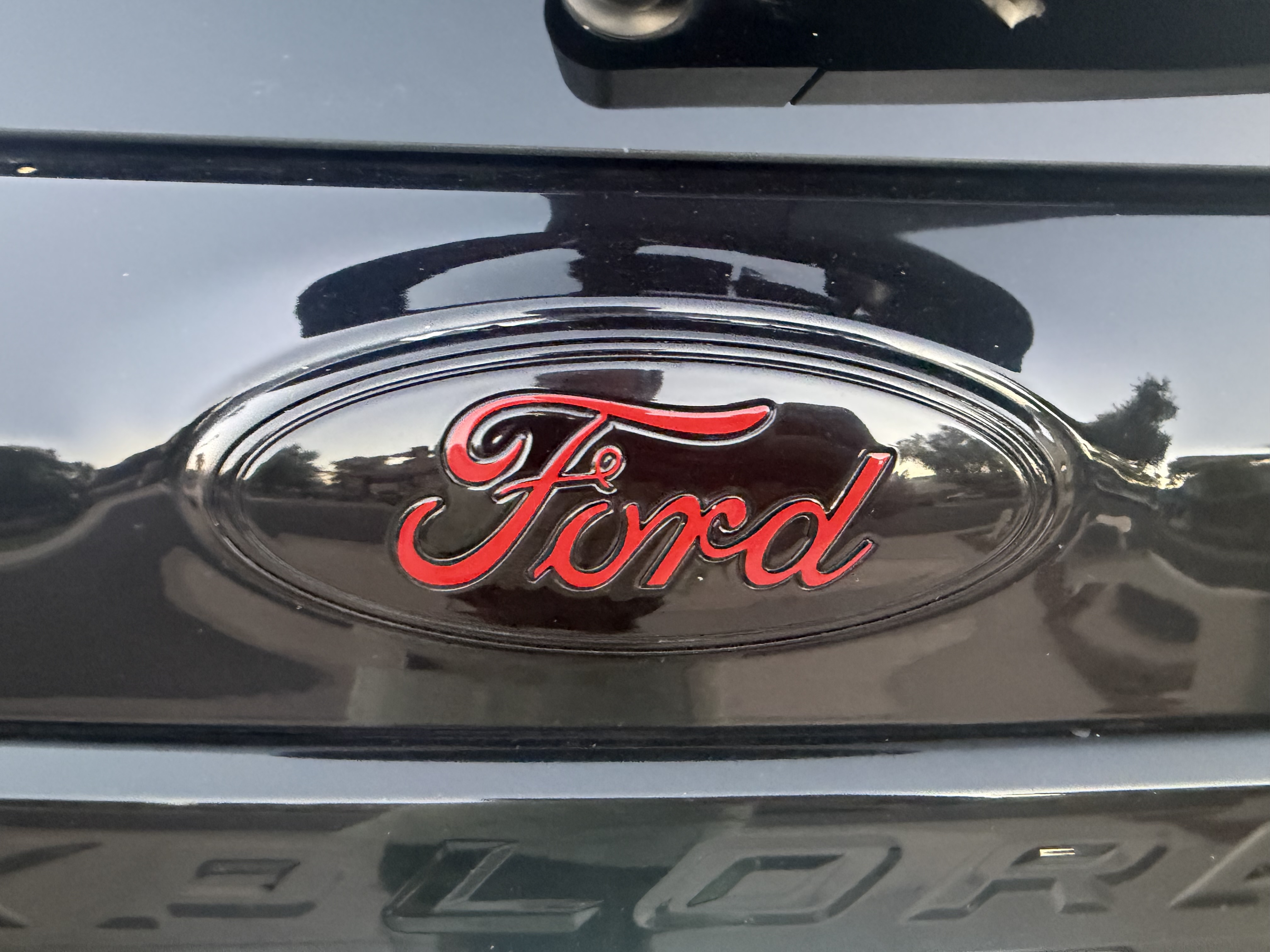 Used 2016 Ford Explorer Sport w/ Equipment Group 401A AWD/4WD image 15