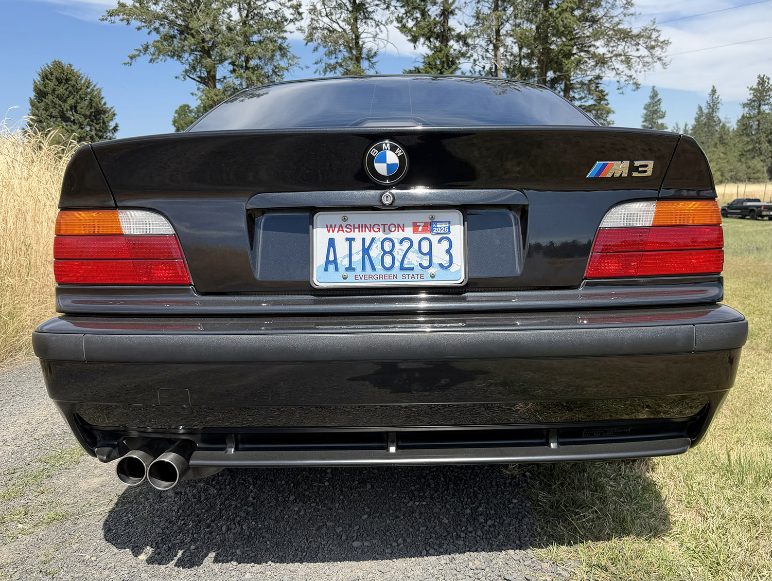 Used 1997 BMW M3 Coupe RWD image 5