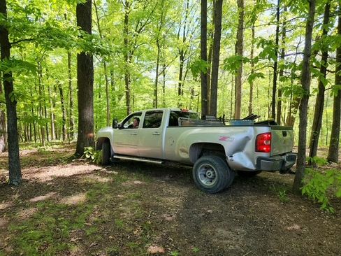 Used 2011 Chevrolet Silverado 3500 LTZ image 4