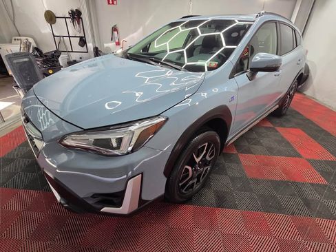 Used 2023 Subaru Crosstrek Hybrid w/ Moonroof Package w/Navigation image 15