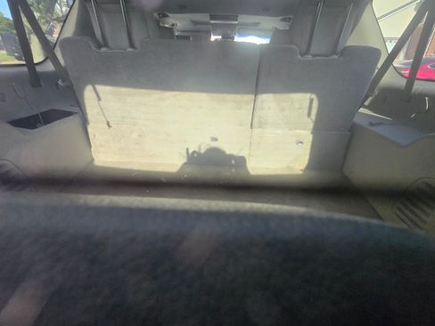 Used 2015 GMC Yukon XL Denali w/ Premium Package image 23