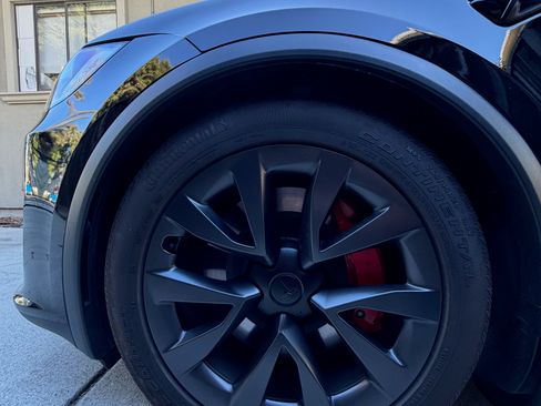 Used 2023 Tesla Model X Plaid AWD/4WD image 6