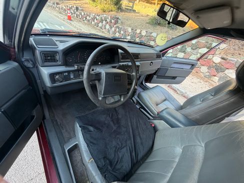 Used 1995 Volvo 940 Wagon RWD image 13