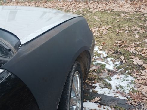 Used 2009 Buick LaCrosse CXL w/ Driver Confidence Package image 4