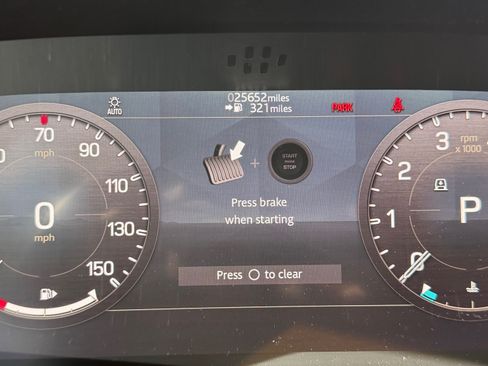 Used 2022 Land Rover Defender 110 X-Dynamic HSE image 12