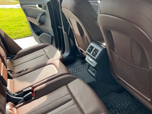 Used 2020 Audi Q5 2.0T Premium Plus image 8