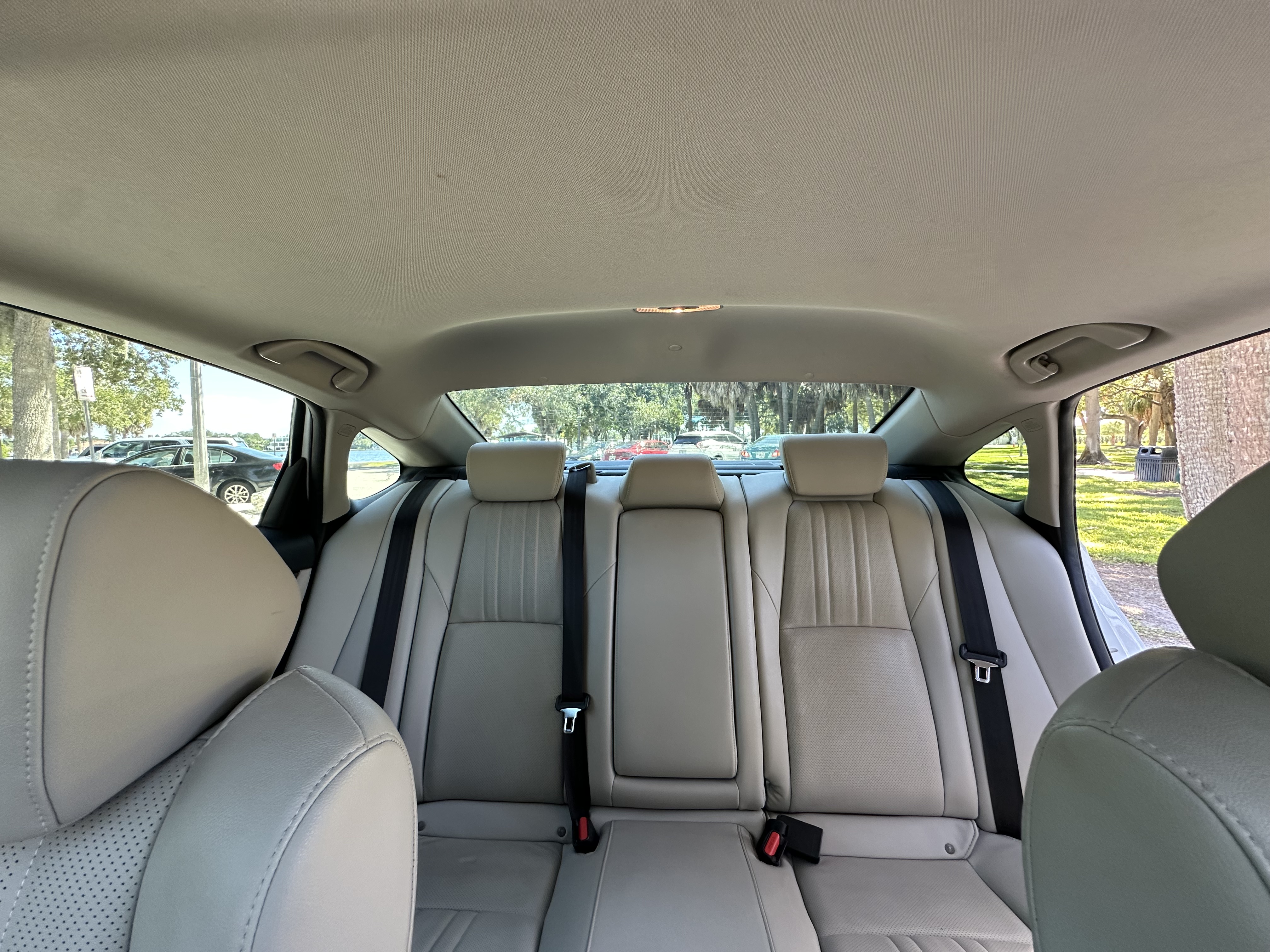Used 2022 Honda Accord EX-L image 12