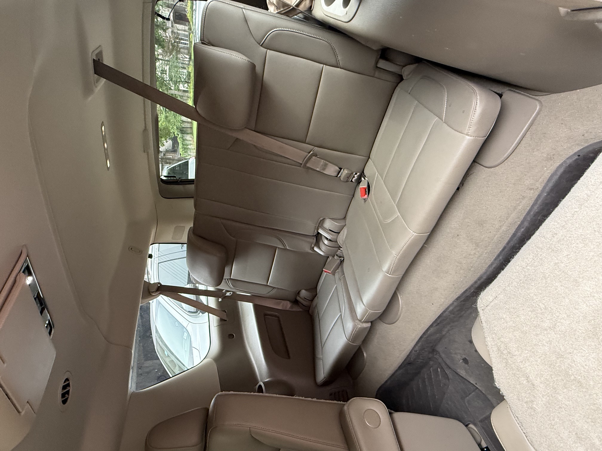 Used 2016 Chevrolet Suburban LT AWD/4WD image 10
