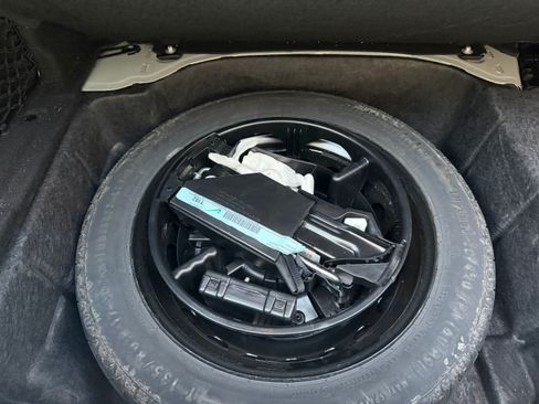 Used 2016 Mercedes-Benz E 400 Cabriolet image 18